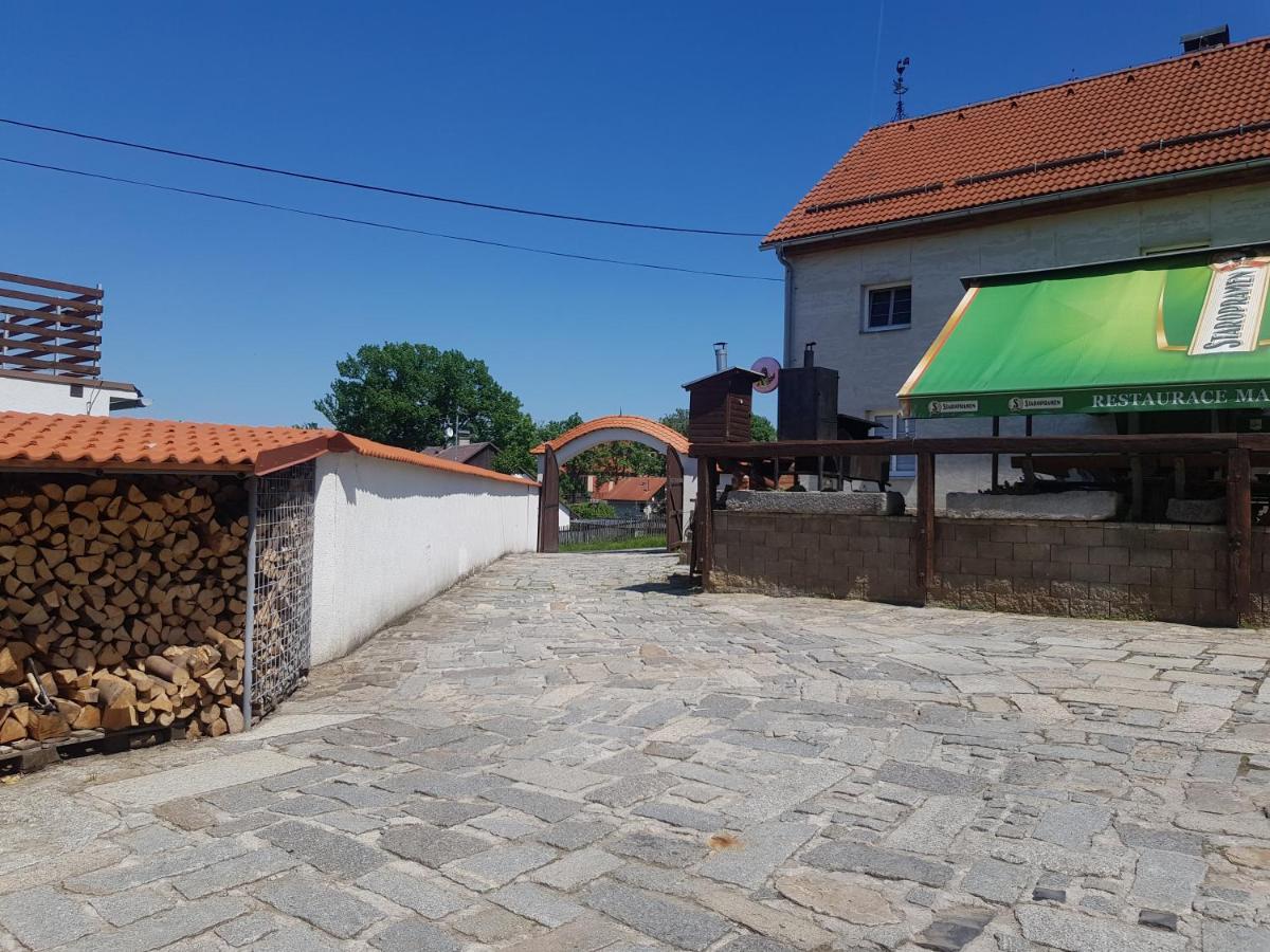 Penzion Na Statku Brezova Brezova  Εξωτερικό φωτογραφία